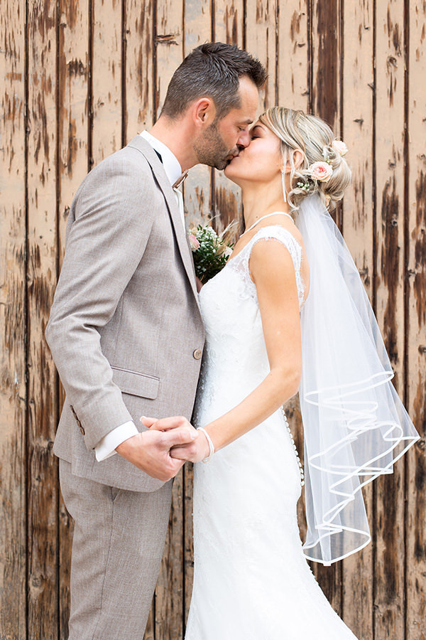 Photo de couple lors d'un mariage dans le beaujolais Photo de couple lors d'un mariage dans le beaujolais