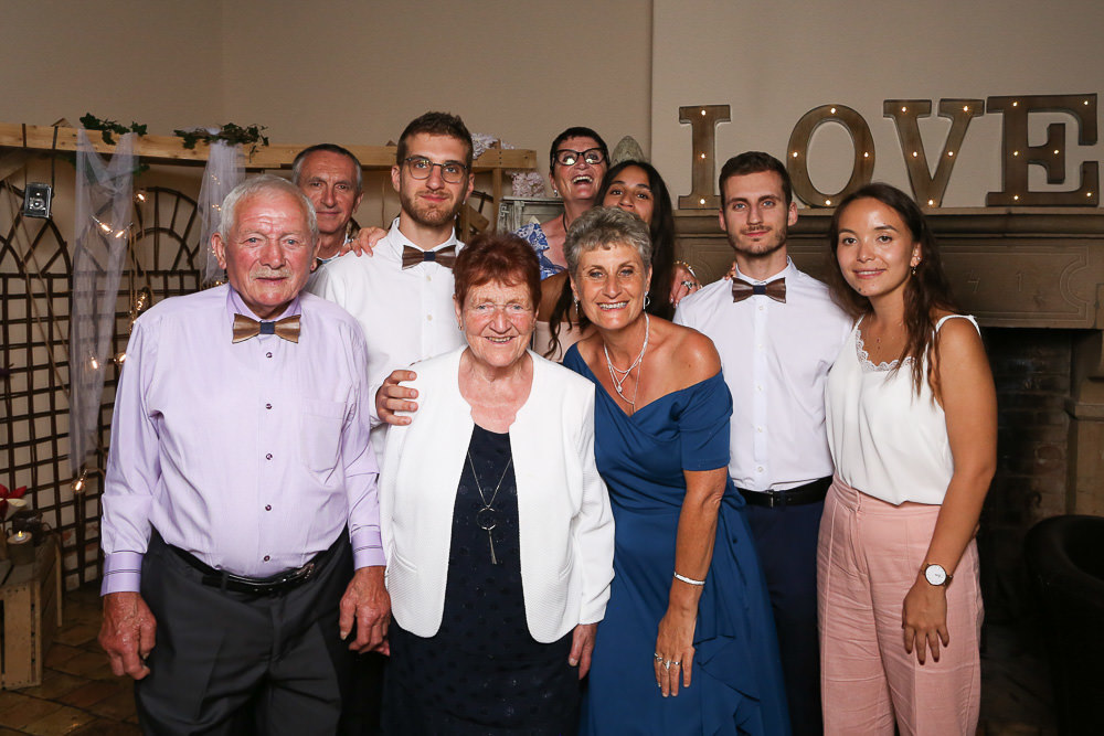 Photobooth sur un mariage au château de Luponnas